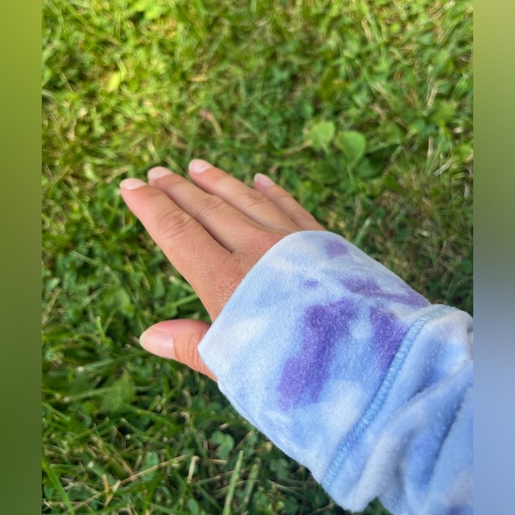 Athleta G!RL Hoodie Tie-Dye Hooded Sweatshirt Girls XL 14 Purple Blue White - Picture 5 of 16